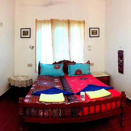 Ganesh House Ayurveda Homestay โกวาลัม ภายนอก รูปภาพ