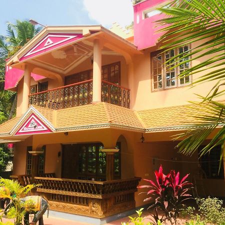 Ganesh House Ayurveda Homestay โกวาลัม ภายนอก รูปภาพ