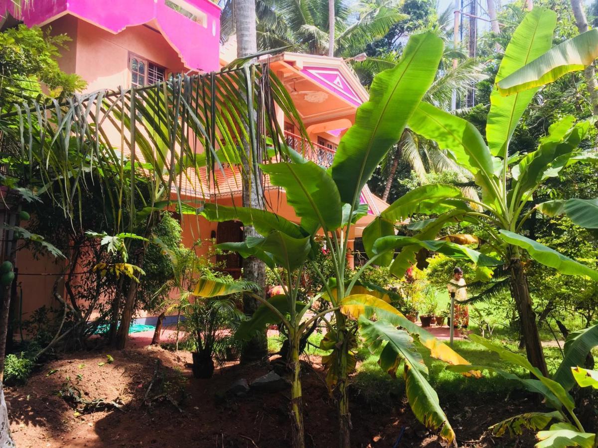Ganesh House Ayurveda Homestay โกวาลัม ภายนอก รูปภาพ